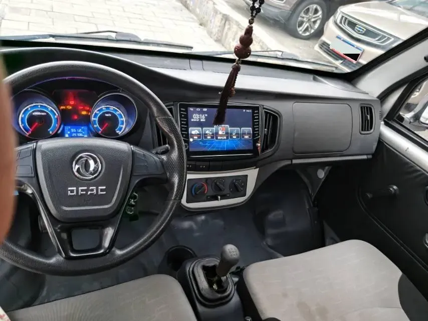 2017 Zotye T300 1.5L 112HP L4 5MT,autocango,china used car exporter,china ev exporter,chinese used car exporter,chinese used ev exporter