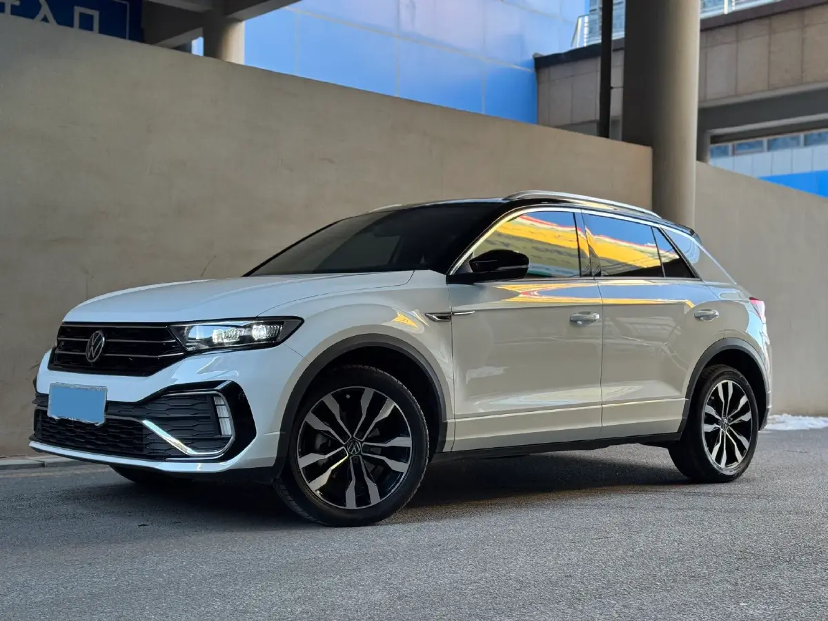 2022 Volkswagen T-Roc 1.4T 150HP L4 7DCT