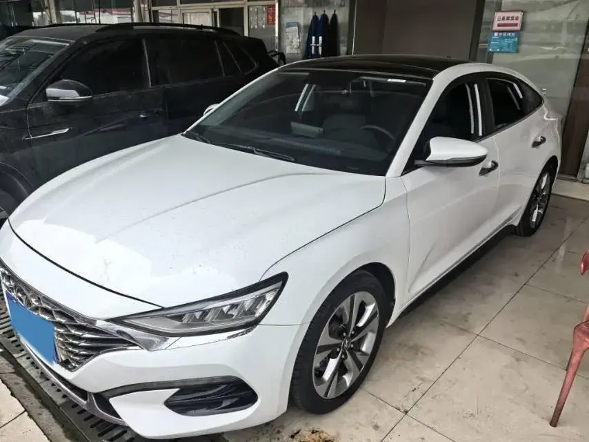 2019 Hyundai La Festa 1.6T 204HP L4 7DCT