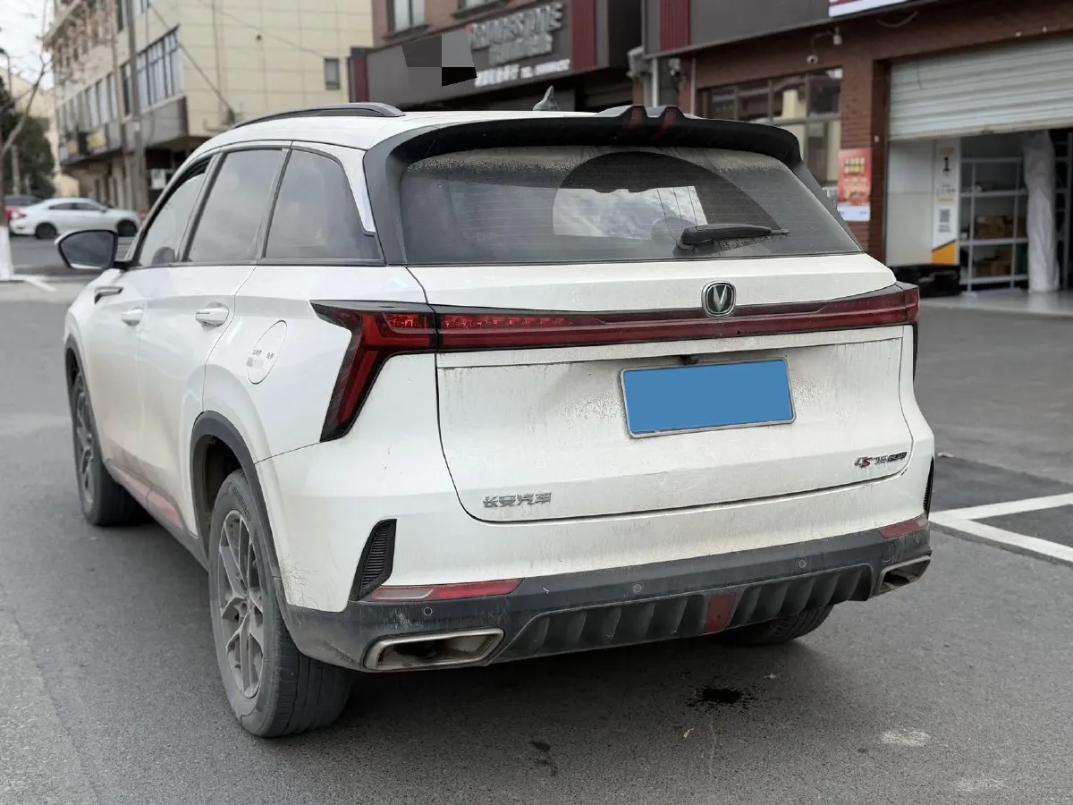 2022 ChangAn CS75 Plus 1.5T 188HP L4 8AT,autocango,china used car exporter,china ev exporter,chinese used car exporter,chinese used ev exporter