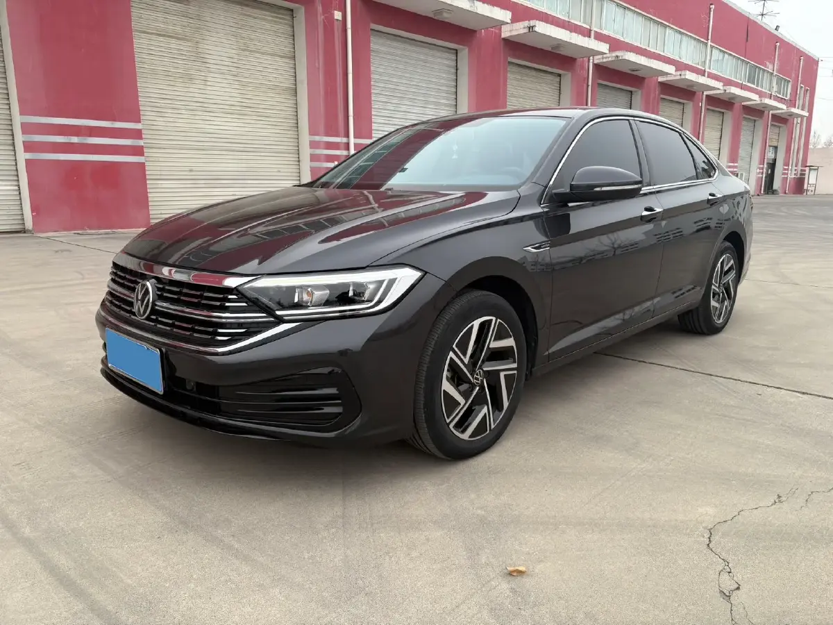 2023 Volkswagen Sagitar 1.4T 150HP L4 7DCT