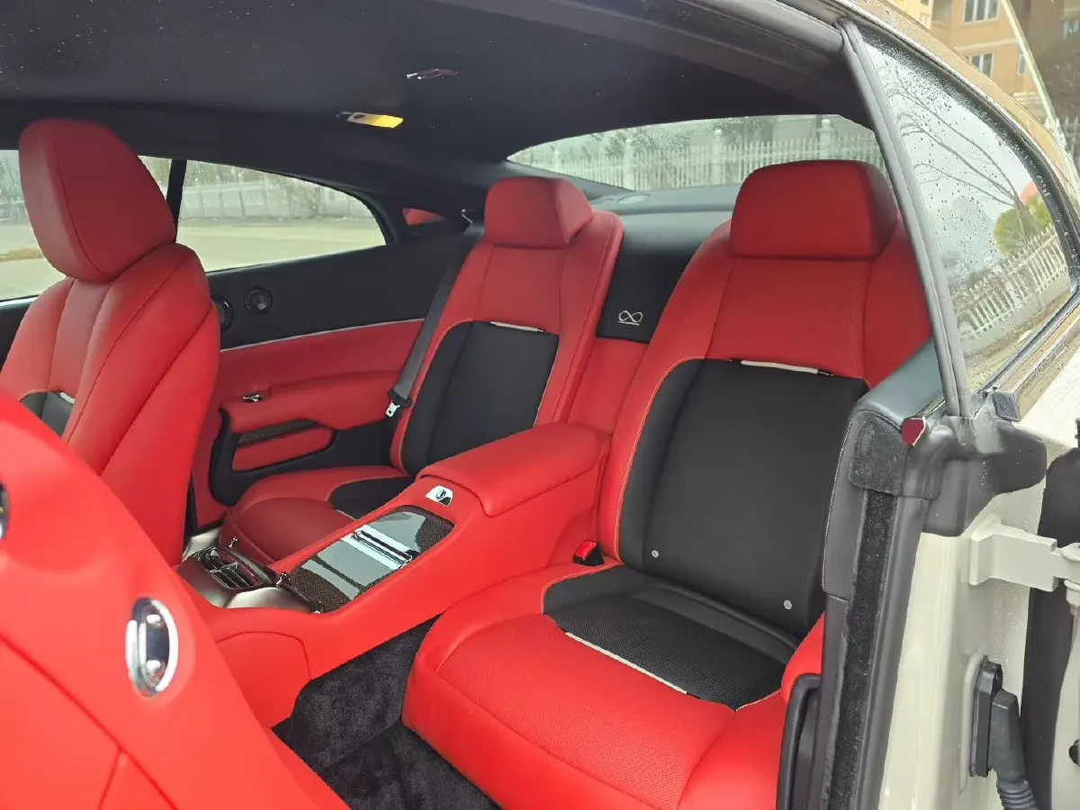 2018 Rolls-Royce Wraith 6.6T 632HP V12 8AT,autocango,china used car exporter,china ev exporter,chinese used car exporter,chinese used ev exporter