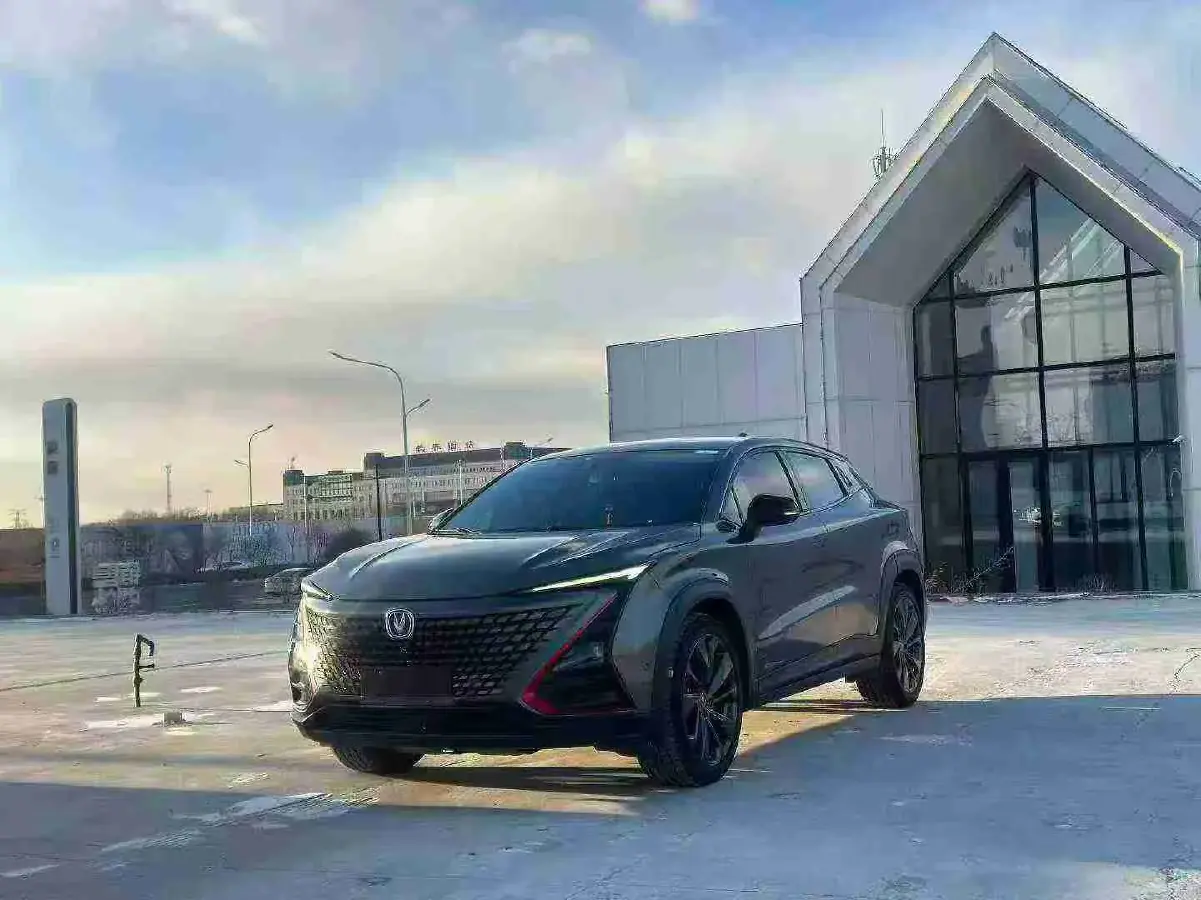 2020 ChangAn UNI-T 1.5T 180HP L4 7DCT