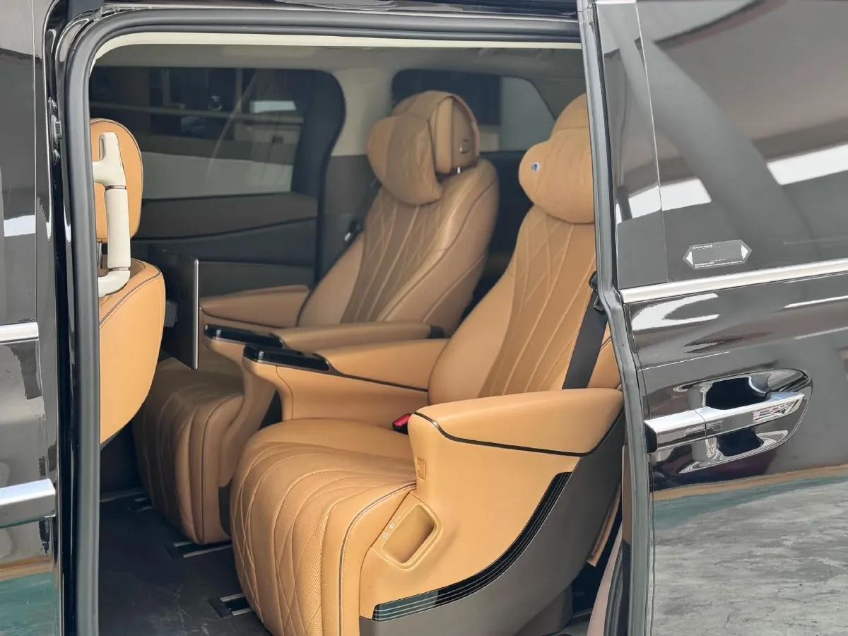 2022 Denza D9 1.5T 139HP L4 E-CVT PHEV 40.06KWH,autocango,china used car exporter,china ev exporter,chinese used car exporter,chinese used ev exporter