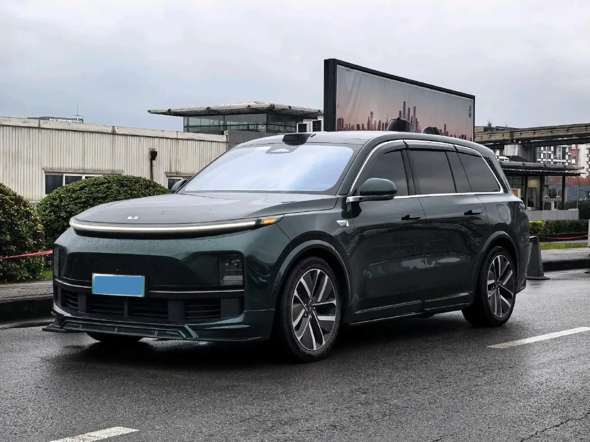2022 Li L9 Range Extended 154HP REEV 42.6KWH
