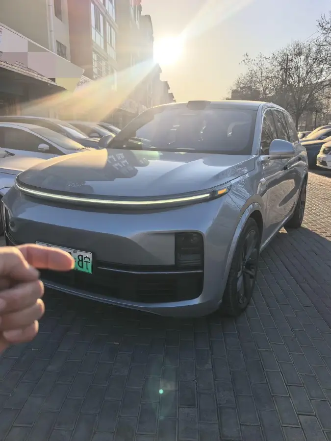 2022 Li L9 Range Extended 154HP REEV 42.6KWH