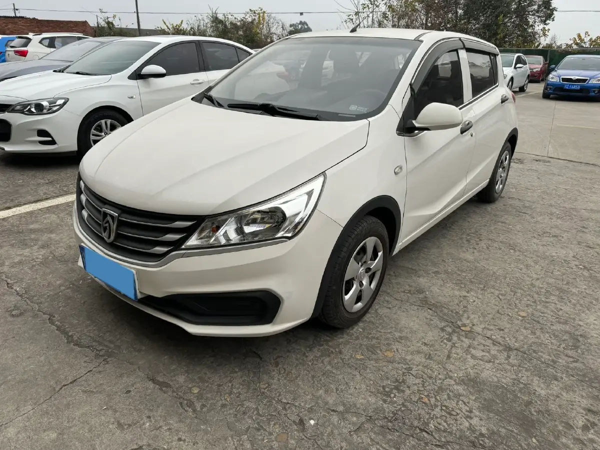 2016 BaoJun 310 1.2L 82HP L4 5MT