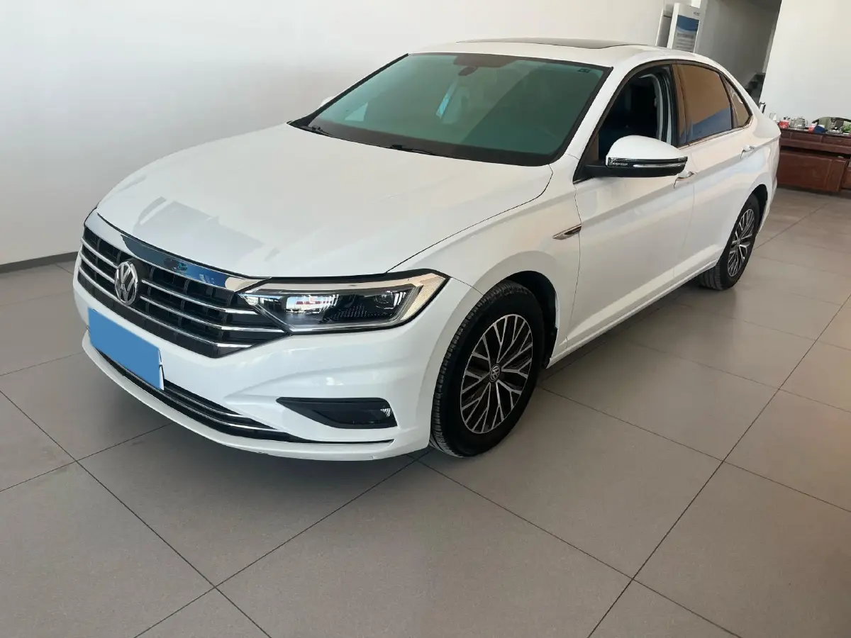 2020 Volkswagen Sagitar 1.4T 150HP L4 7DCT