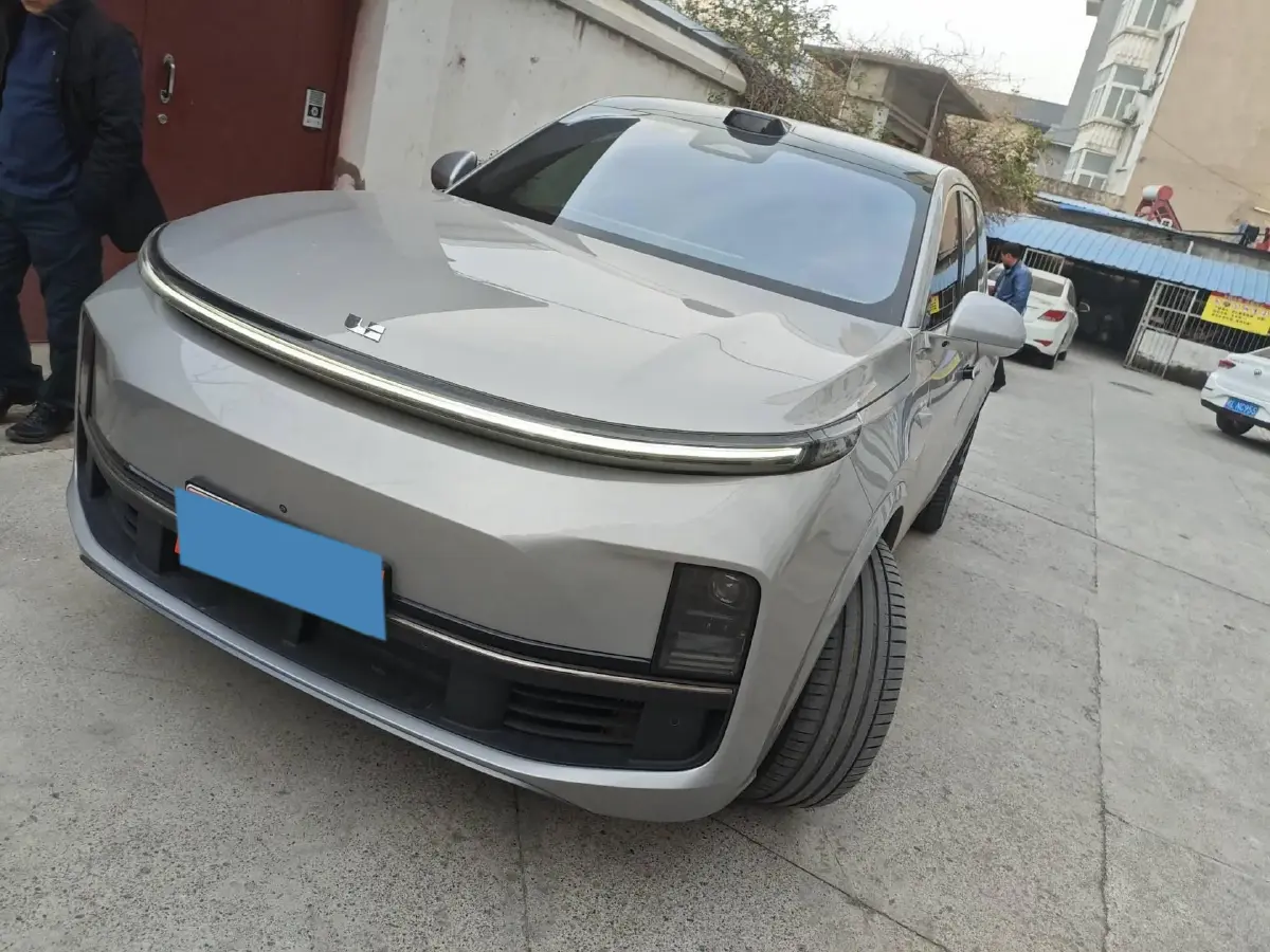 2022 Li L9 Range Extended 154HP REEV 42.6KWH