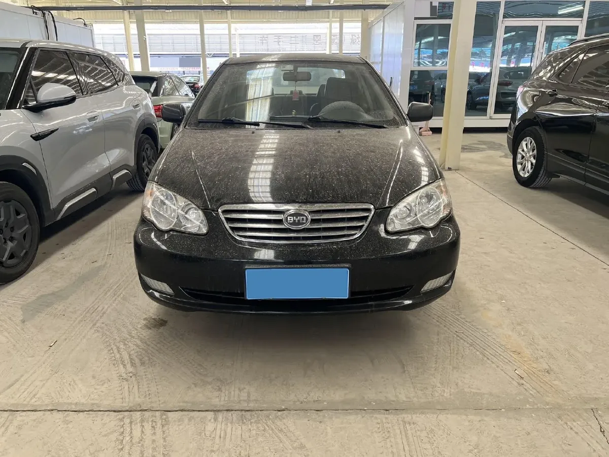 2013 FAW Vita V5 1.5L 102HP L4 5MT,autocango,china used car exporter,china ev exporter,chinese used car exporter,chinese used ev exporter
