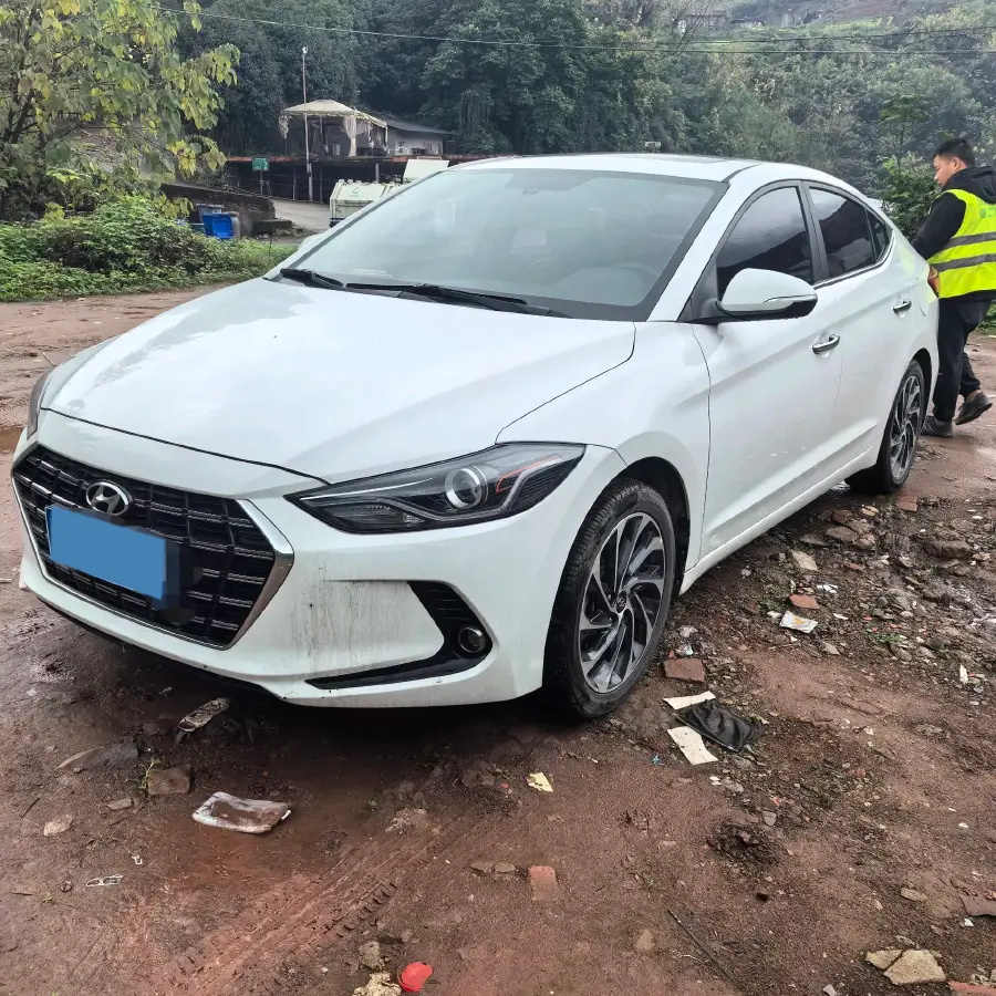2019 Hyundai Elantra 1.5L 115HP L4 CVT