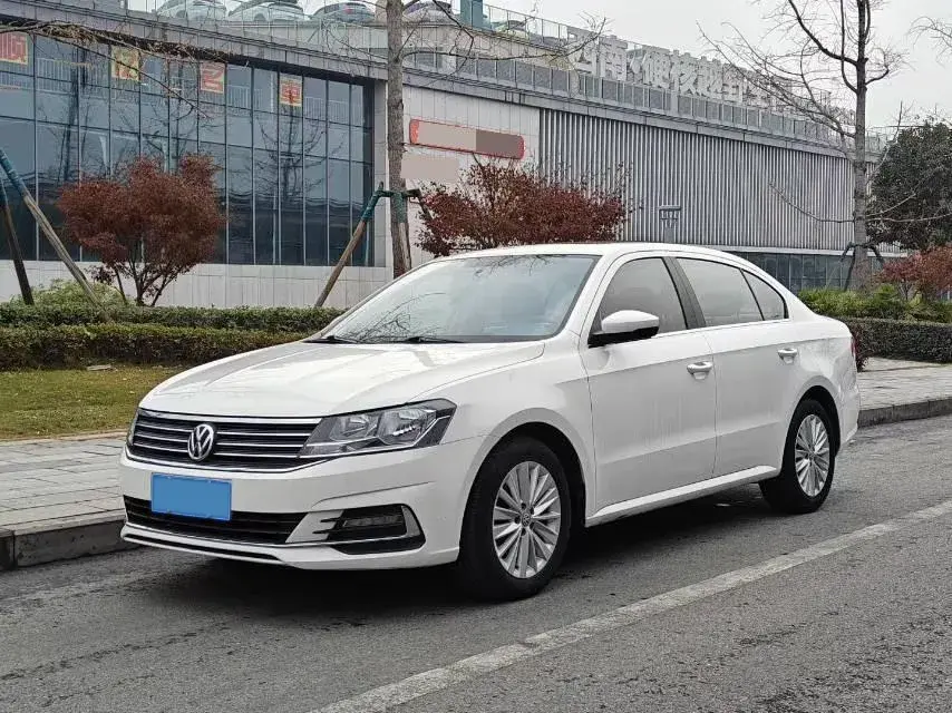 2019 Citroen C4L 1.2T 136HP L3 6AT