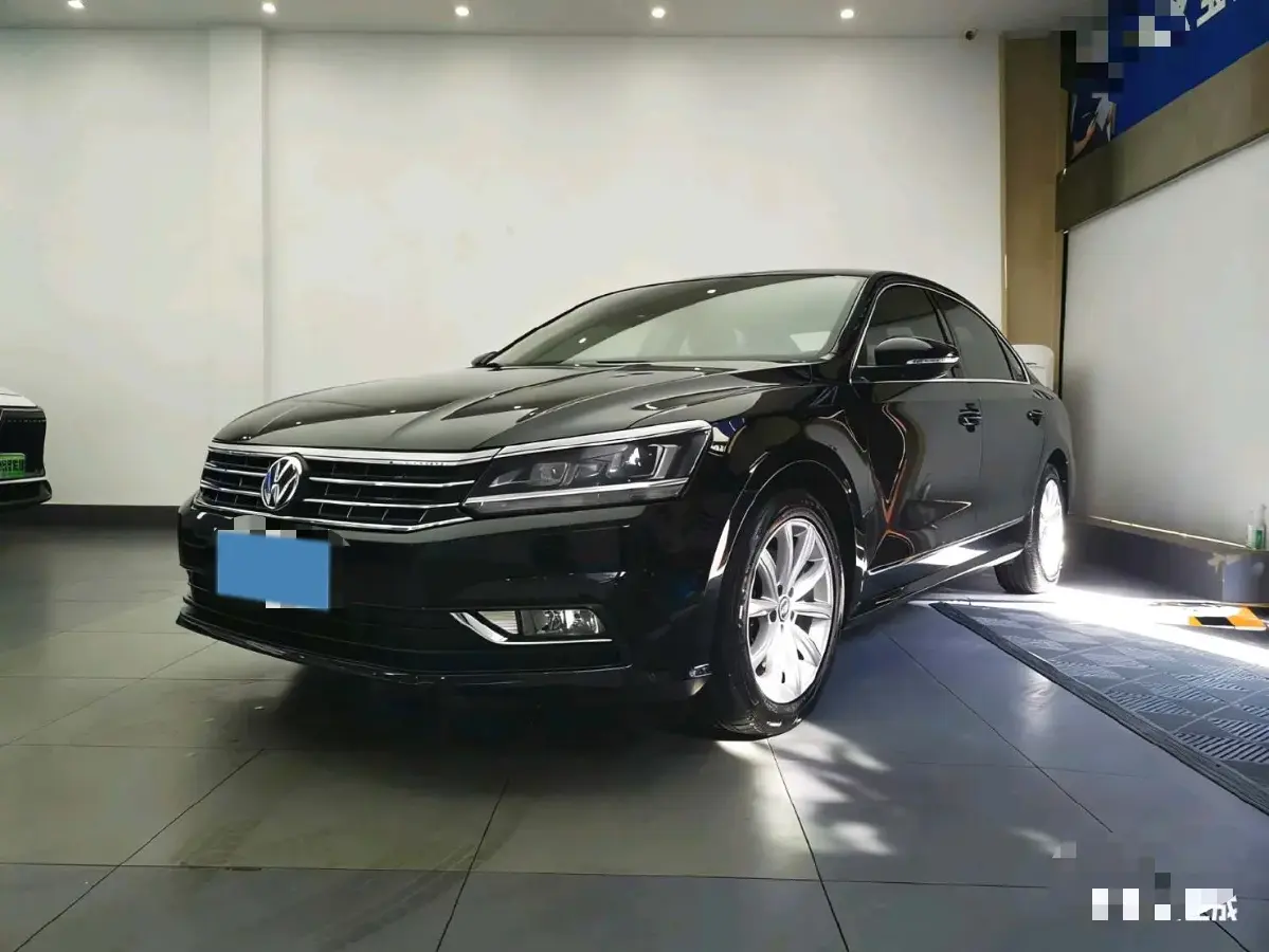 2017 Volkswagen Passat 1.8T 180HP L4 7DCT