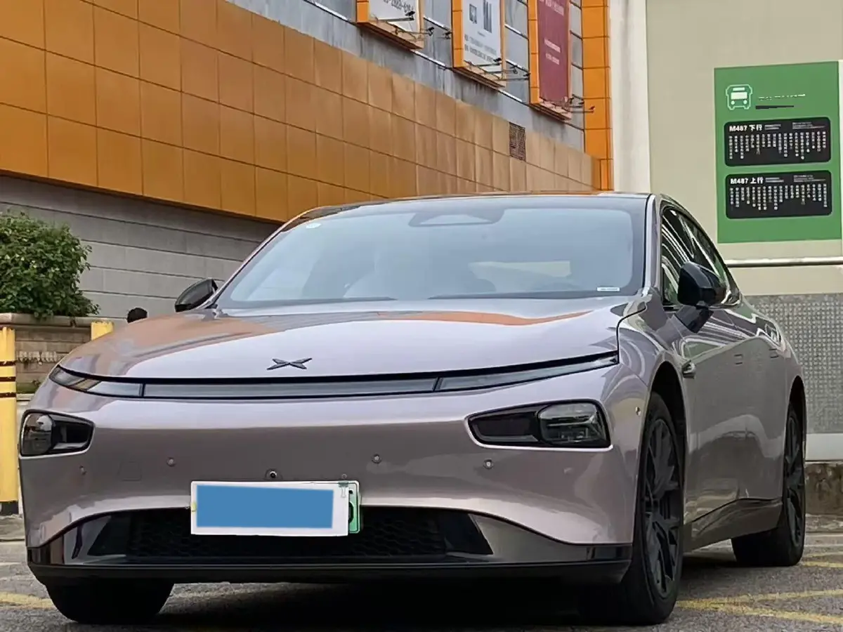2024 Xpeng P7 BEV 86.2KWH