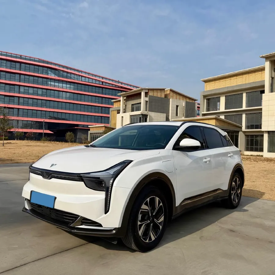 2022 Venucia Grand V 1.5T 190HP L4 7DCT,autocango,china used car exporter,china ev exporter,chinese used car exporter,chinese used ev exporter
