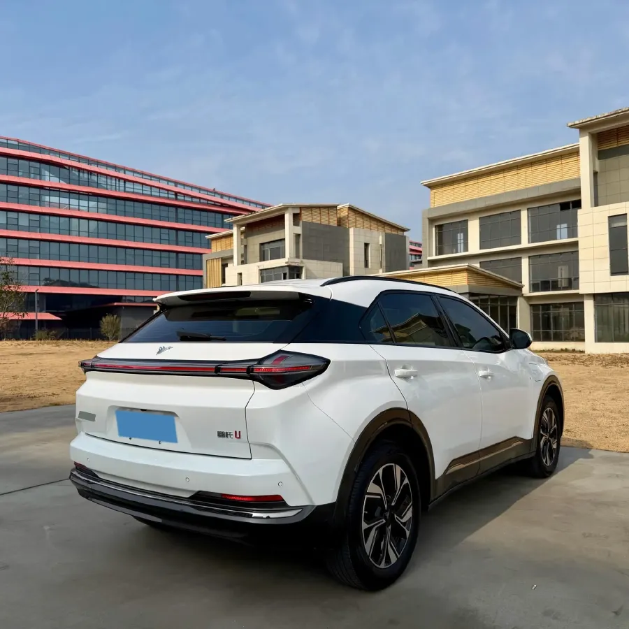 2022 Venucia Grand V 1.5T 190HP L4 7DCT,autocango,china used car exporter,china ev exporter,chinese used car exporter,chinese used ev exporter