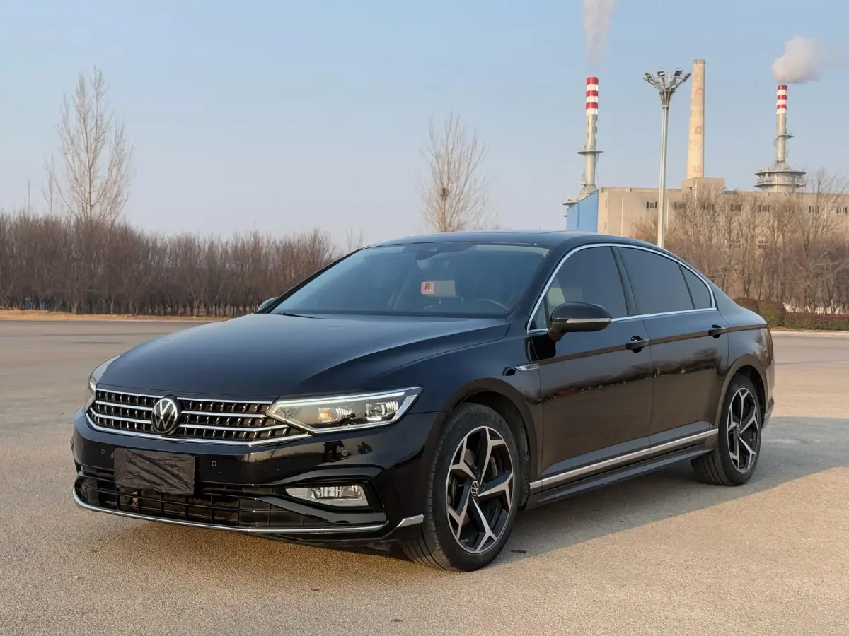 2023 Volkswagen Magotan 2.0T 186HP L4 7DCT