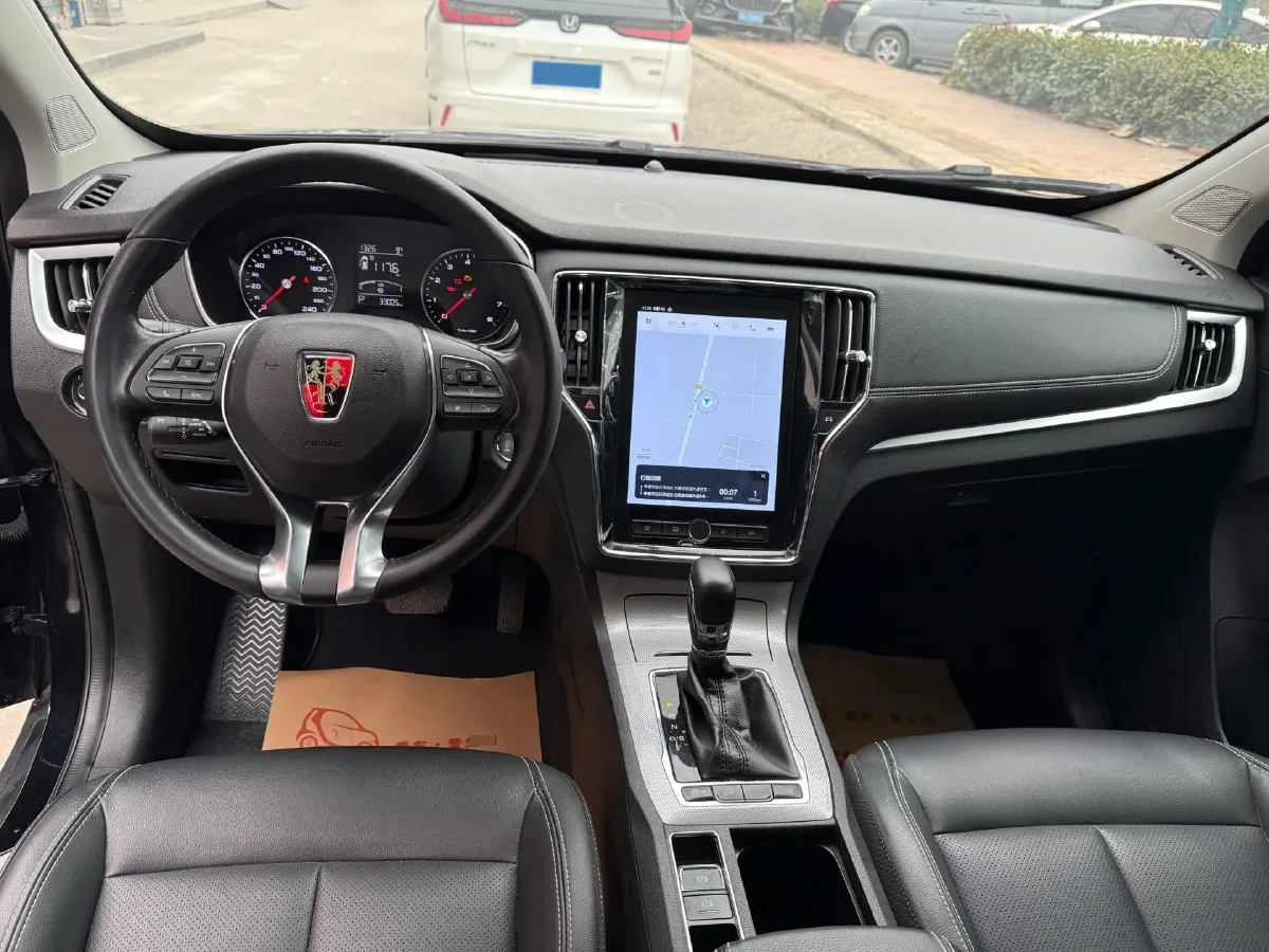 2019 Roewe i6 1.5T 169HP L4 7DCT,autocango,china used car exporter,china ev exporter,chinese used car exporter,chinese used ev exporter