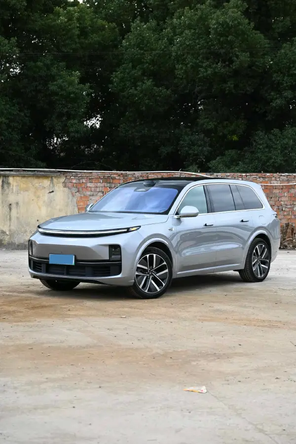 2022 Li L9 Range Extended 154HP REEV 42.6KWH