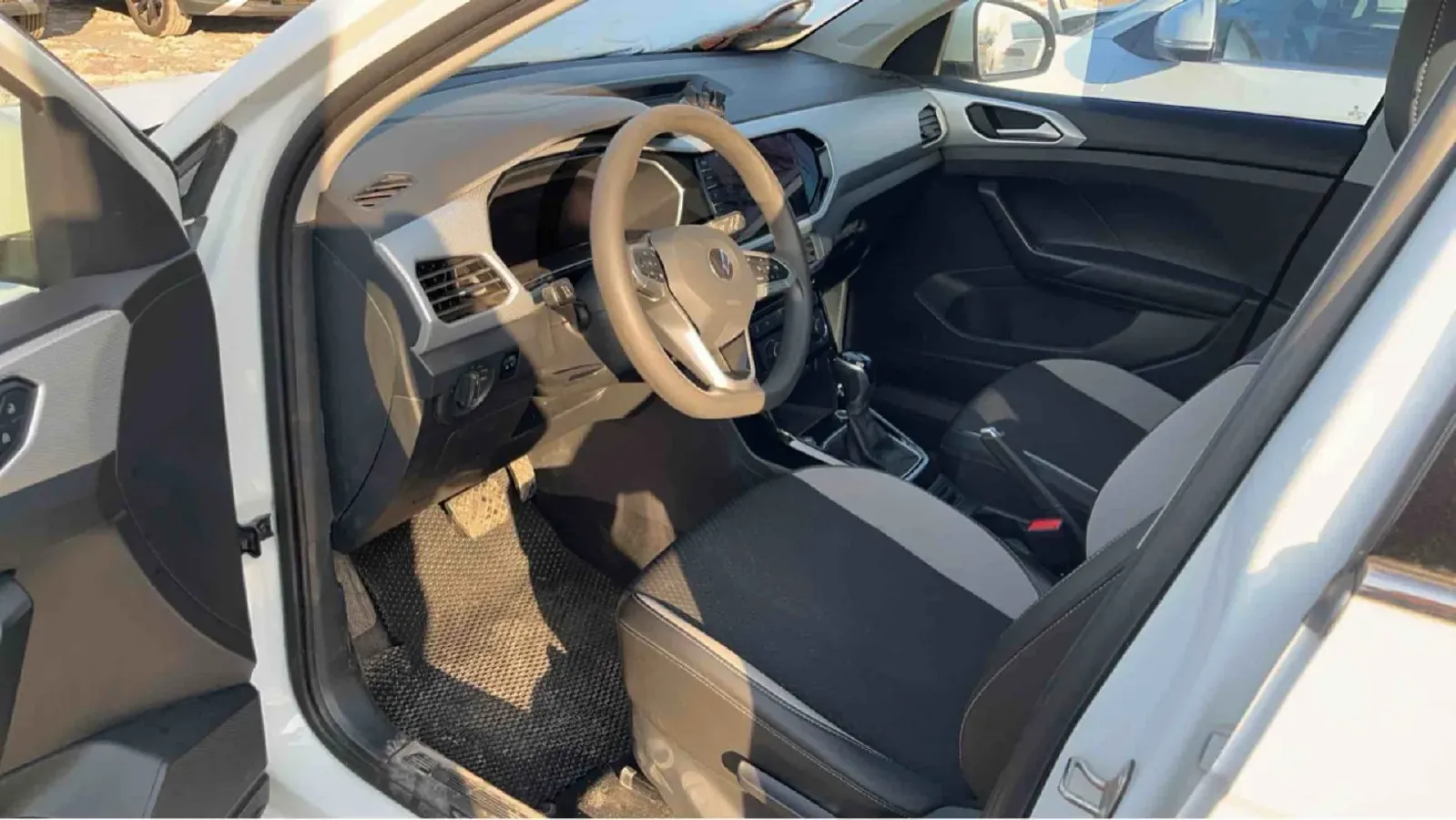 2023 Volkswagen Tacqua 1.2T 116HP L4 7DCT,autocango,china used car exporter,china ev exporter,chinese used car exporter,chinese used ev exporter