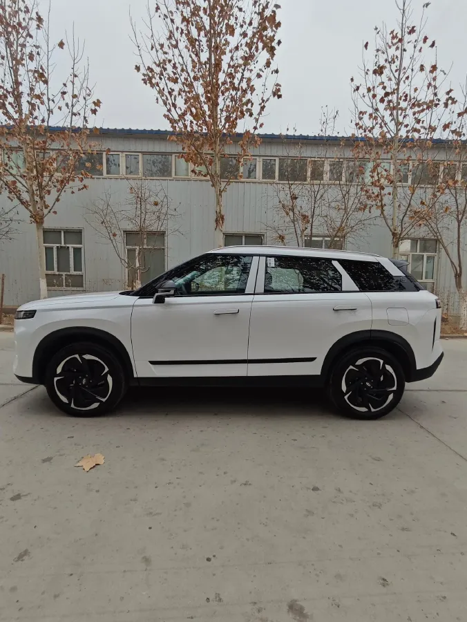 2024 Chery Exploration 06 C-DM 1.5T 156HP L4 DHT PHEV 18.3KWH,autocango,china used car exporter,china ev exporter,chinese used car exporter,chinese used ev exporter