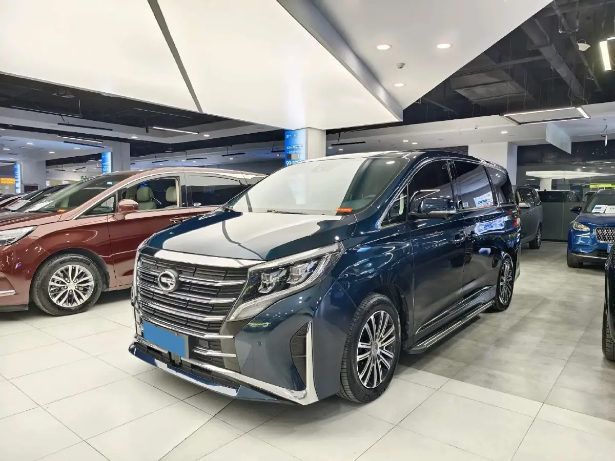 2021 GAC Trumpchi M8 2.0T 252HP L4 8AT