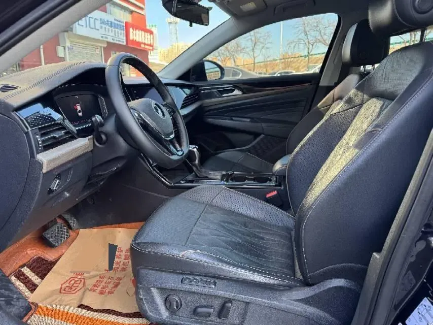 2020 Volkswagen Passat 2.0T 186HP L4 7DCT,autocango,china used car exporter,china ev exporter,chinese used car exporter,chinese used ev exporter