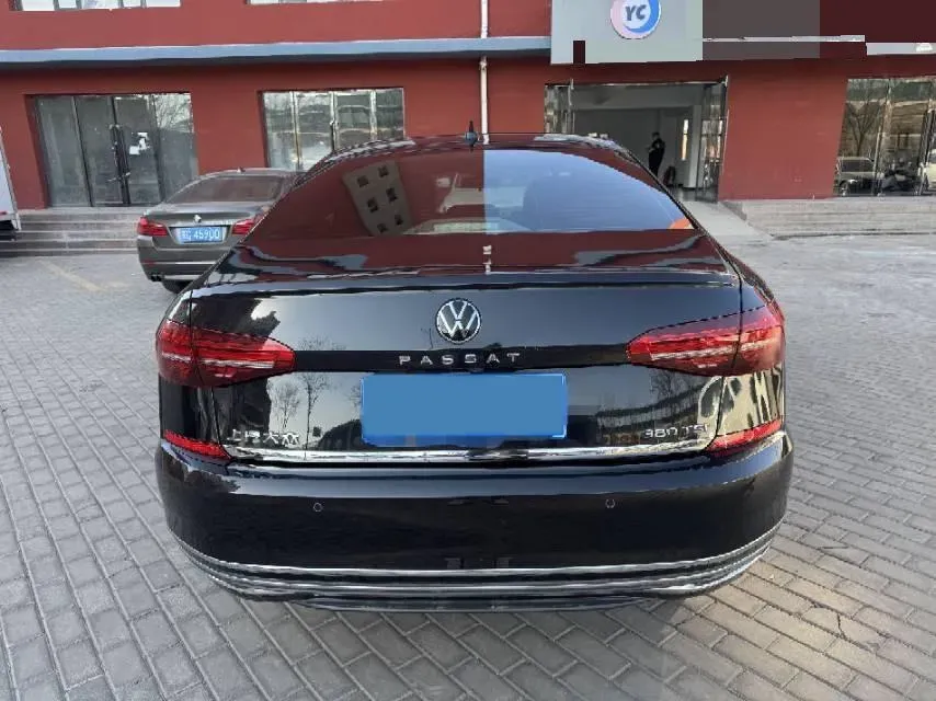 2020 Volkswagen Passat 2.0T 186HP L4 7DCT,autocango,china used car exporter,china ev exporter,chinese used car exporter,chinese used ev exporter