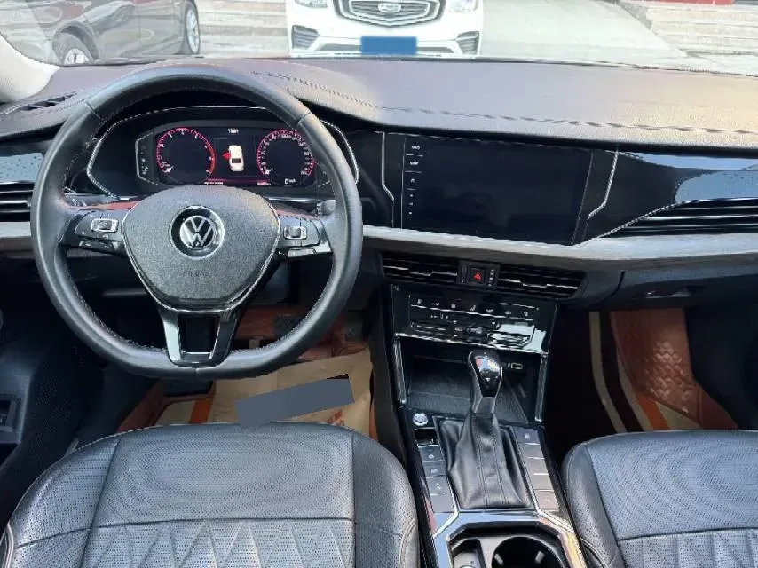 2020 Volkswagen Passat 2.0T 186HP L4 7DCT,autocango,china used car exporter,china ev exporter,chinese used car exporter,chinese used ev exporter