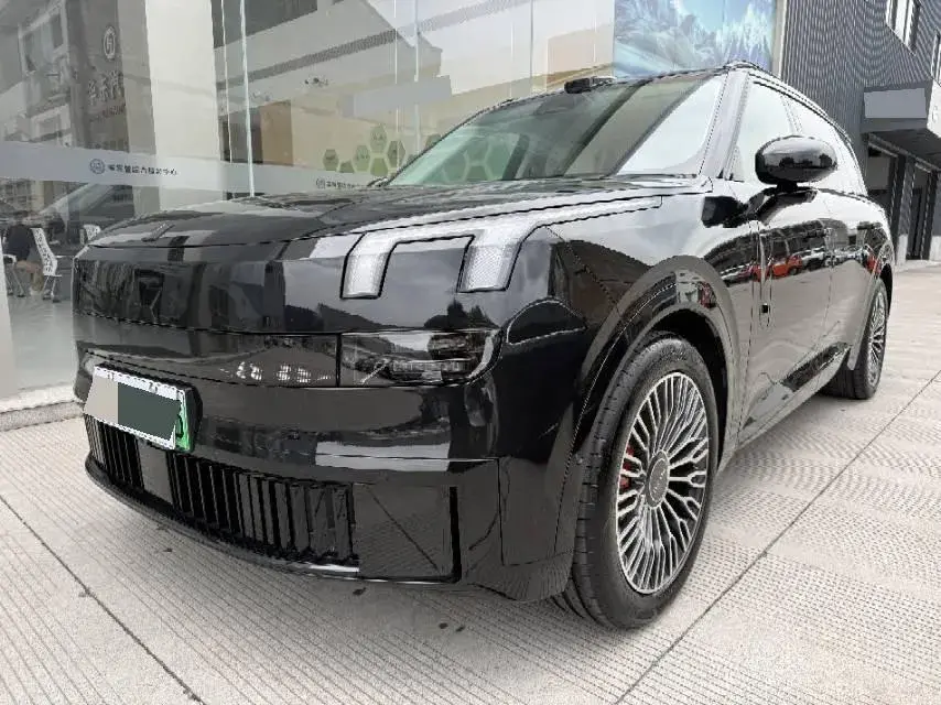 2025 LYNK&CO 900 2.0T 254HP L4 3DHT PHEV 50KWH