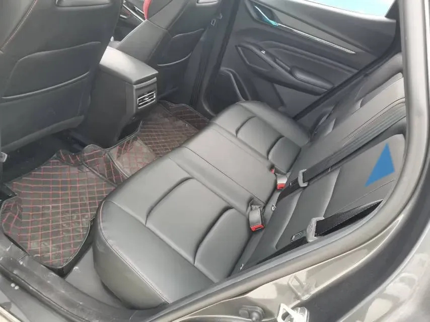 2024 ChangAn X7 PLUS 1.5T 170HP L4 6MT,autocango,china used car exporter,china ev exporter,chinese used car exporter,chinese used ev exporter