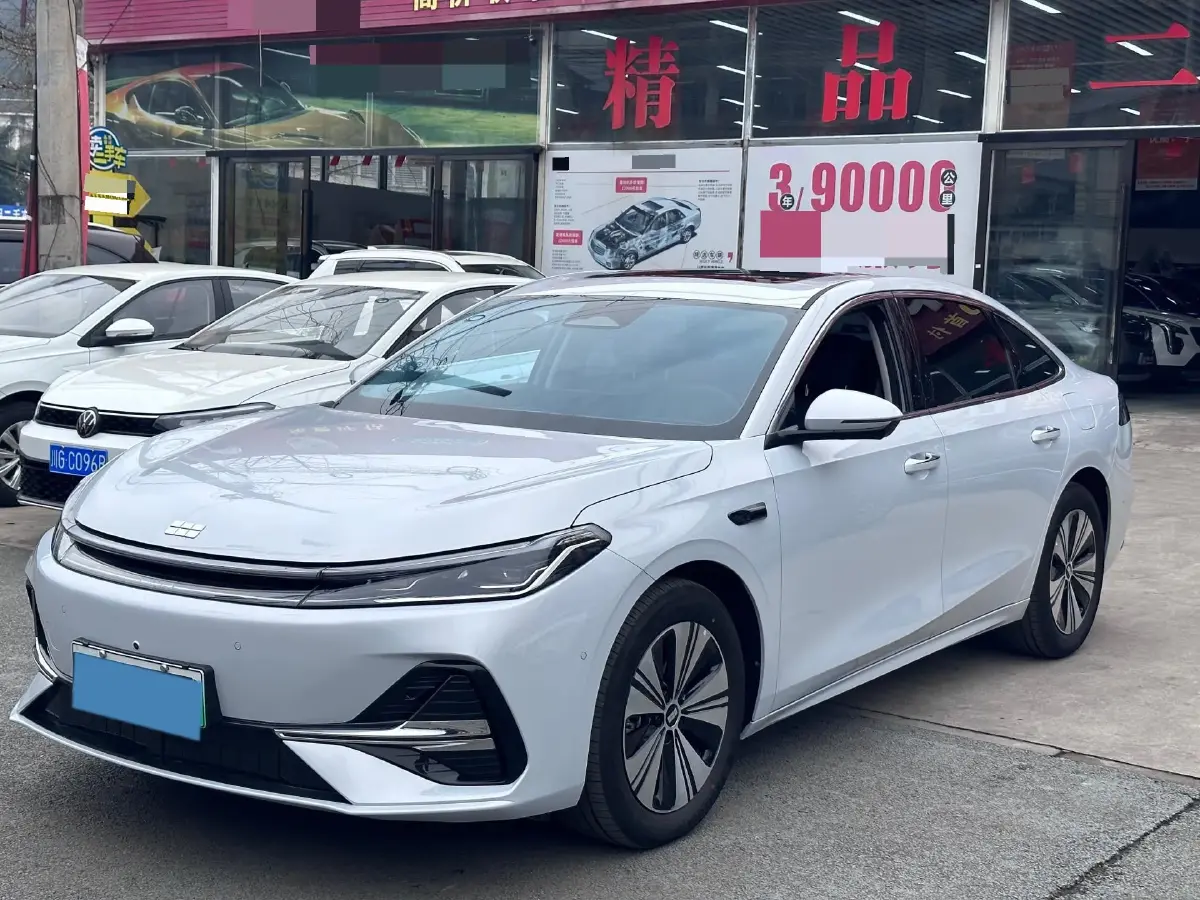 2025 Geely Galaxy A7 1.5L 112HP L4 1DHT PHEV