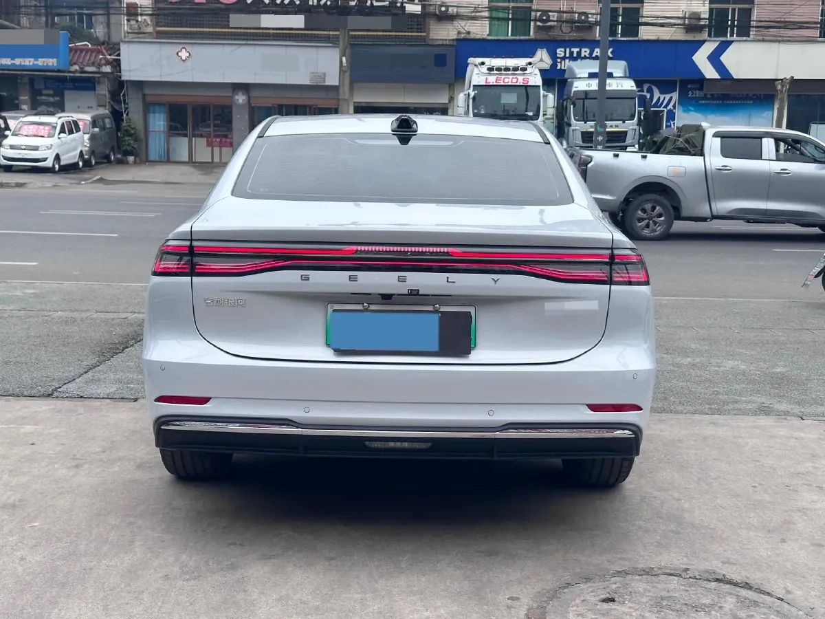 2025 Geely Galaxy A7 1.5L 112HP L4 1DHT PHEV,autocango,china used car exporter,china ev exporter,chinese used car exporter,chinese used ev exporter