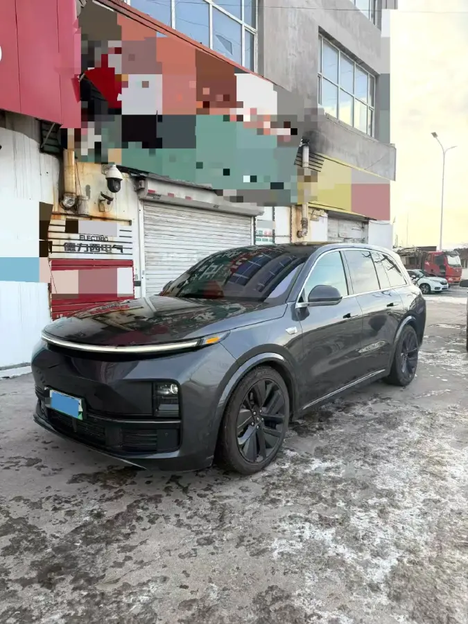 2023 Li L8 Range Extended 154HP REEV 40.9KWH