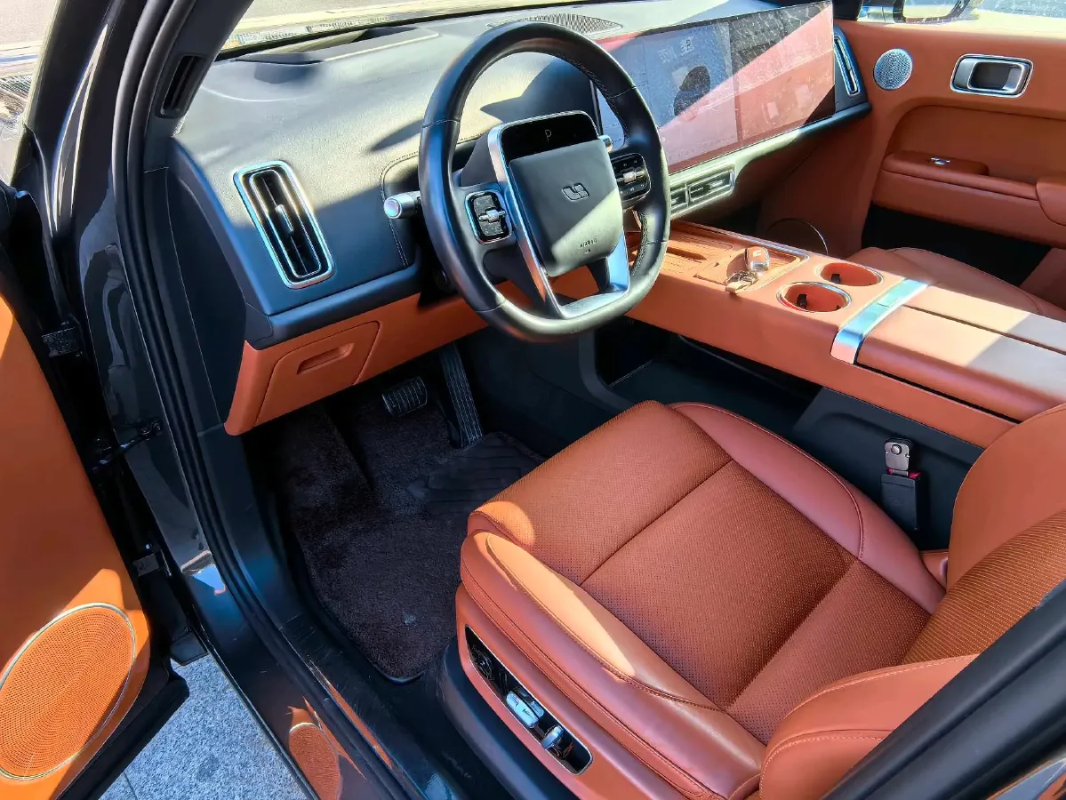 2023 Li L9 Range Extended 154HP REEV 42.6KWH,autocango,china used car exporter,china ev exporter,chinese used car exporter,chinese used ev exporter