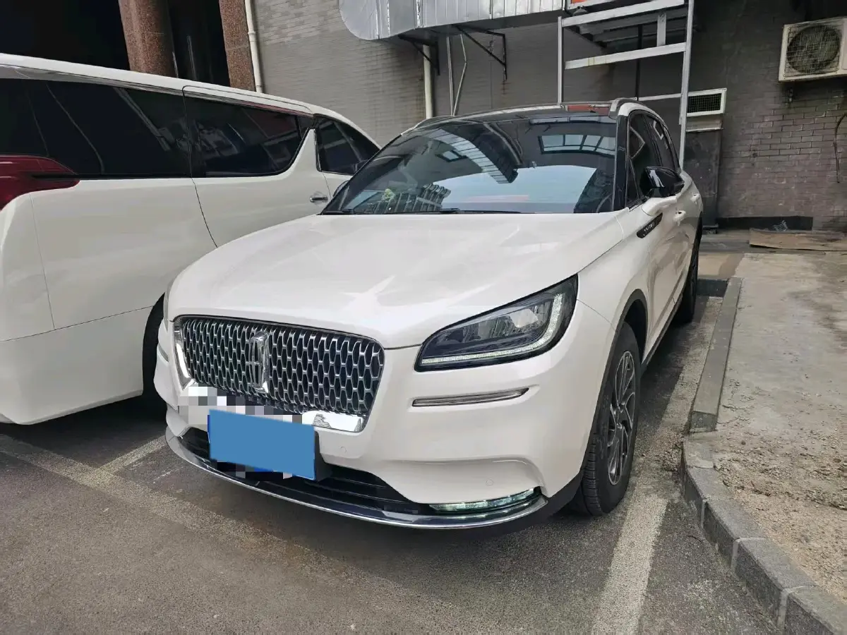 2020 Lexus CT 1.8L 99HP L4 E-CVT Hybrid