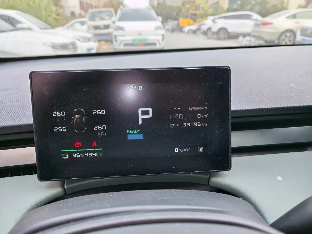 2025 Roewe D6 BEV,autocango,china used car exporter,china ev exporter,chinese used car exporter,chinese used ev exporter