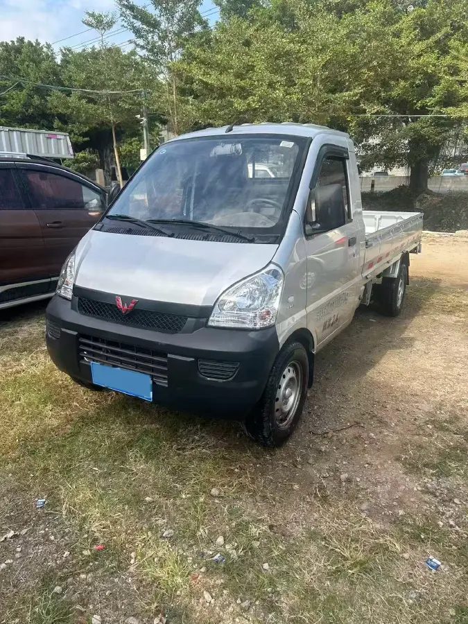 2023 WuLing ZhiGuang Mini Truck 1.5L 102HP L4 5MT