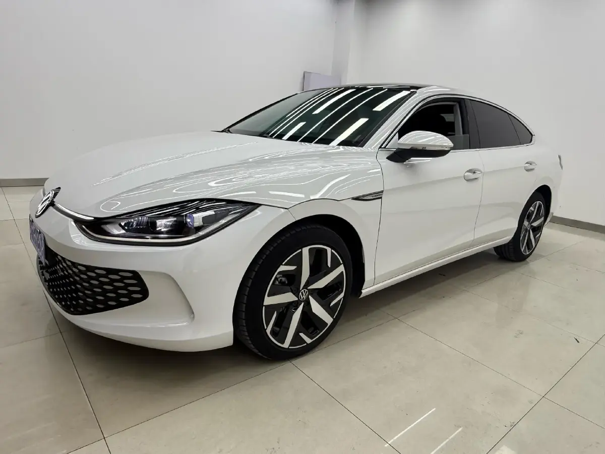 2022 Exceed TXL 2.0T 261HP L4 7DCT