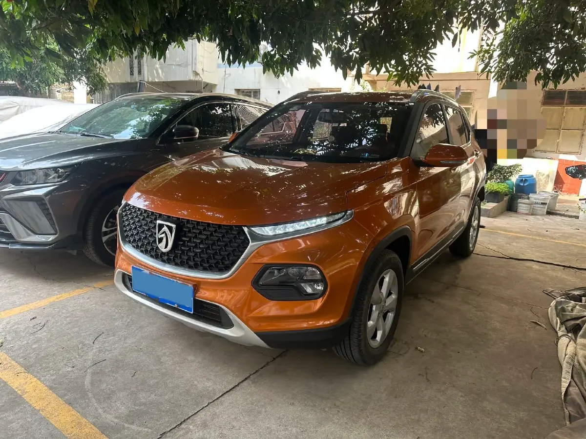 2019 BaoJun 730 1.5L 105HP L4 6MT
