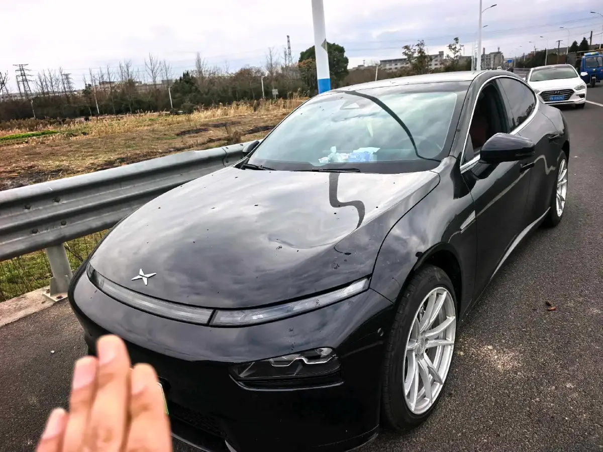 2022 Xpeng P7 BEV 60.2KWH