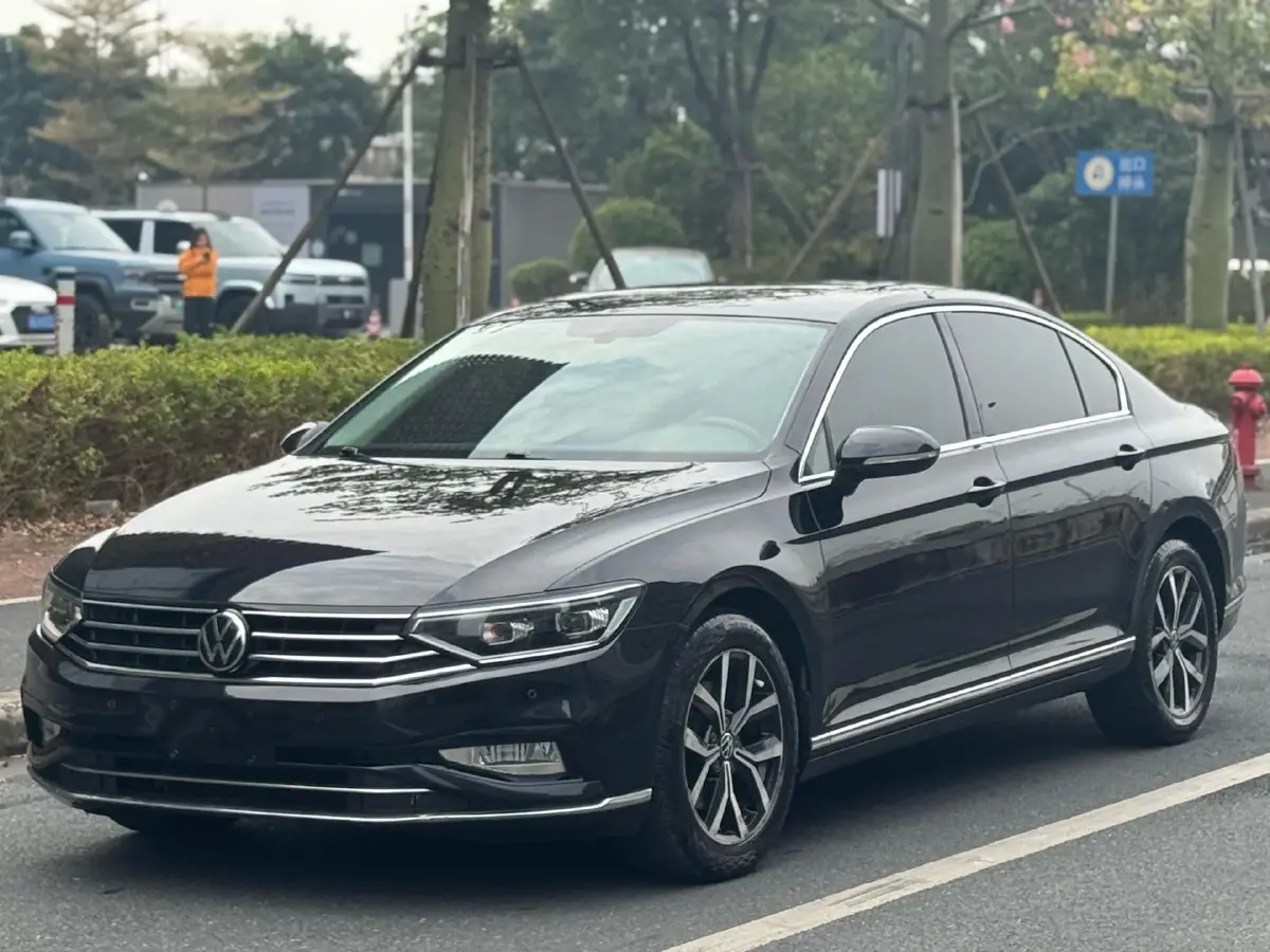 2020 Volkswagen Magotan 2.0T 186HP L4 7DCT