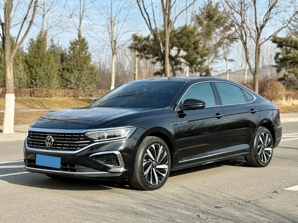 2022 Xpeng P7 BEV 60.2KWH