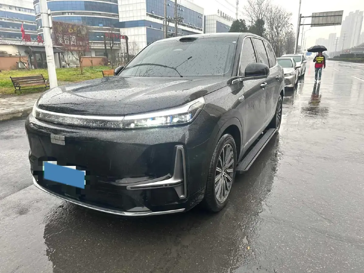 2025 Xpeng G9 BEV 93.1KWH