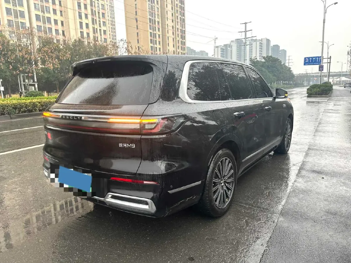 2025 Geely Galaxy M9 1.5T 163HP L4 3DHT PHEV,autocango,china used car exporter,china ev exporter,chinese used car exporter,chinese used ev exporter