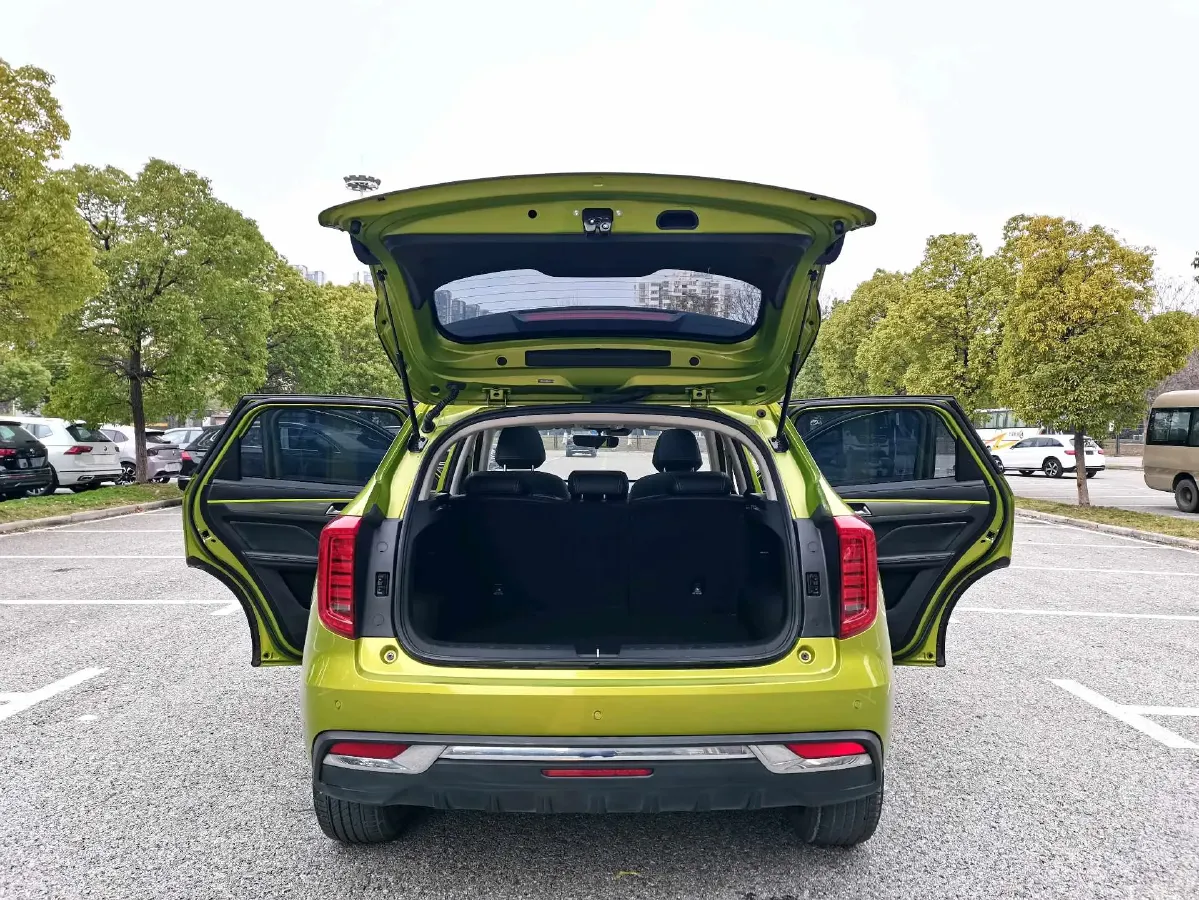 2021 Haval Jolion 1.5T 150HP L4 7DCT,autocango,china used car exporter,china ev exporter,chinese used car exporter,chinese used ev exporter