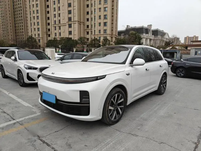 2023 Li L7 Range Extended 154HP REEV 40.9KWH