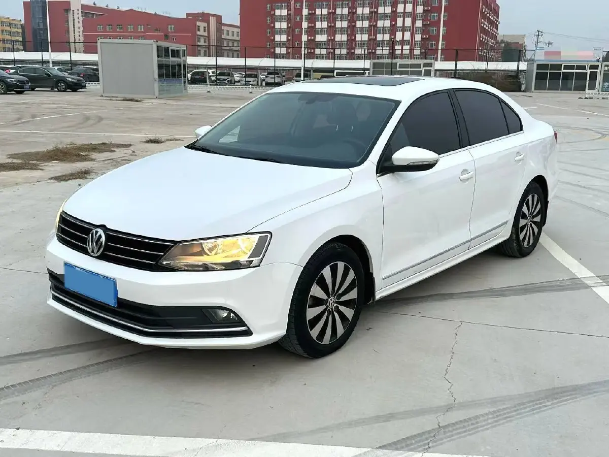 2018 Volkswagen Bora 1.4T 131HP L4 7DCT
