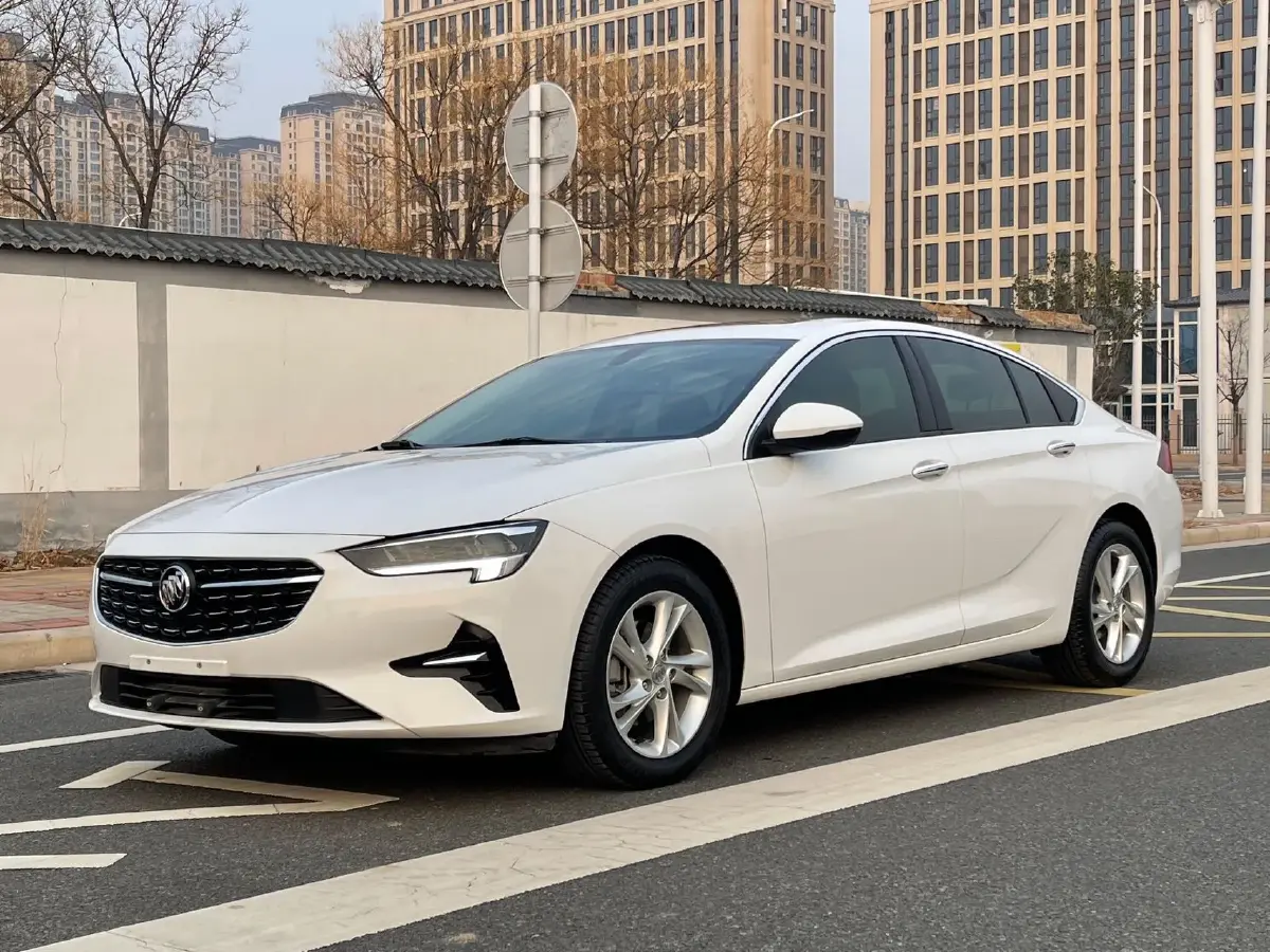 2022 Buick Regal 1.5T 169HP L4 9AT