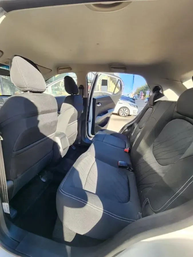 2014 BaoJun 610 1.5L 112HP L4 6AT,autocango,china used car exporter,china ev exporter,chinese used car exporter,chinese used ev exporter